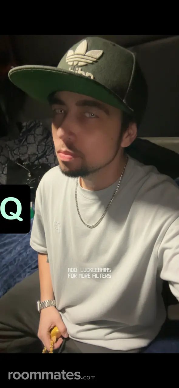 Profile photo 4 of 4