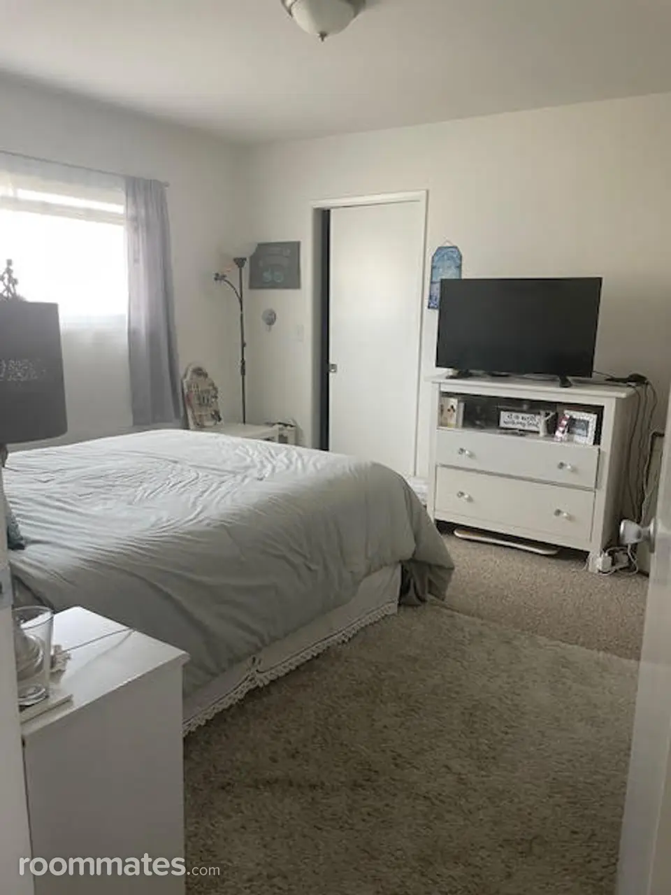 Profile photo 2 of 6