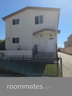 Room for rent in Los Angeles, CA $1300, house