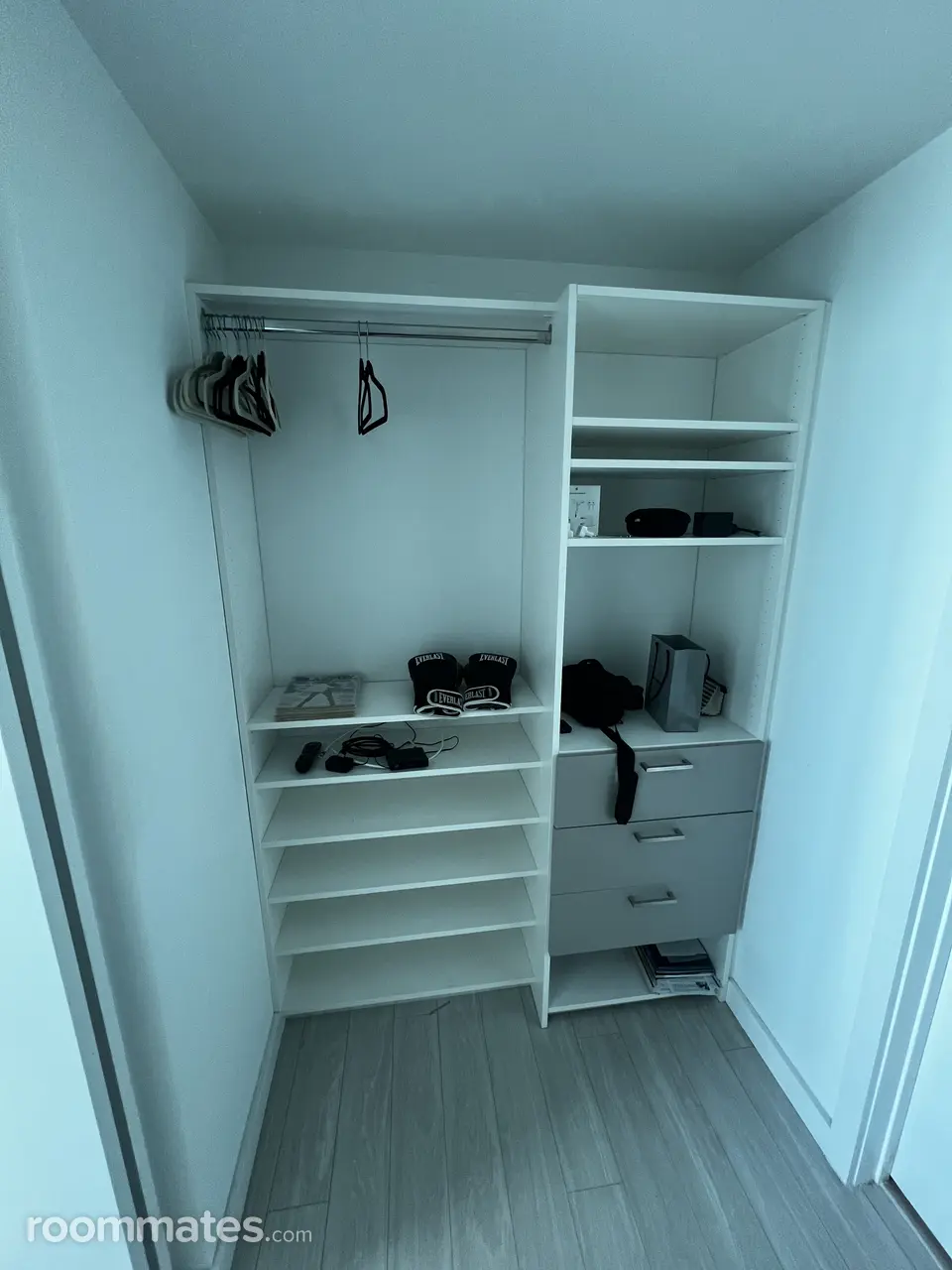 Profile photo 1 of 10