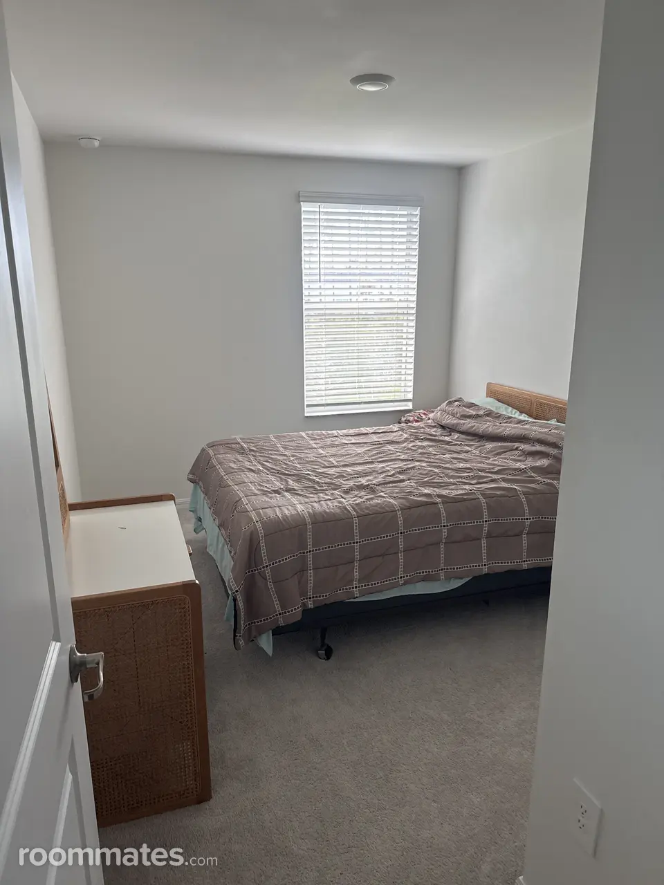 Profile photo 1 of 5