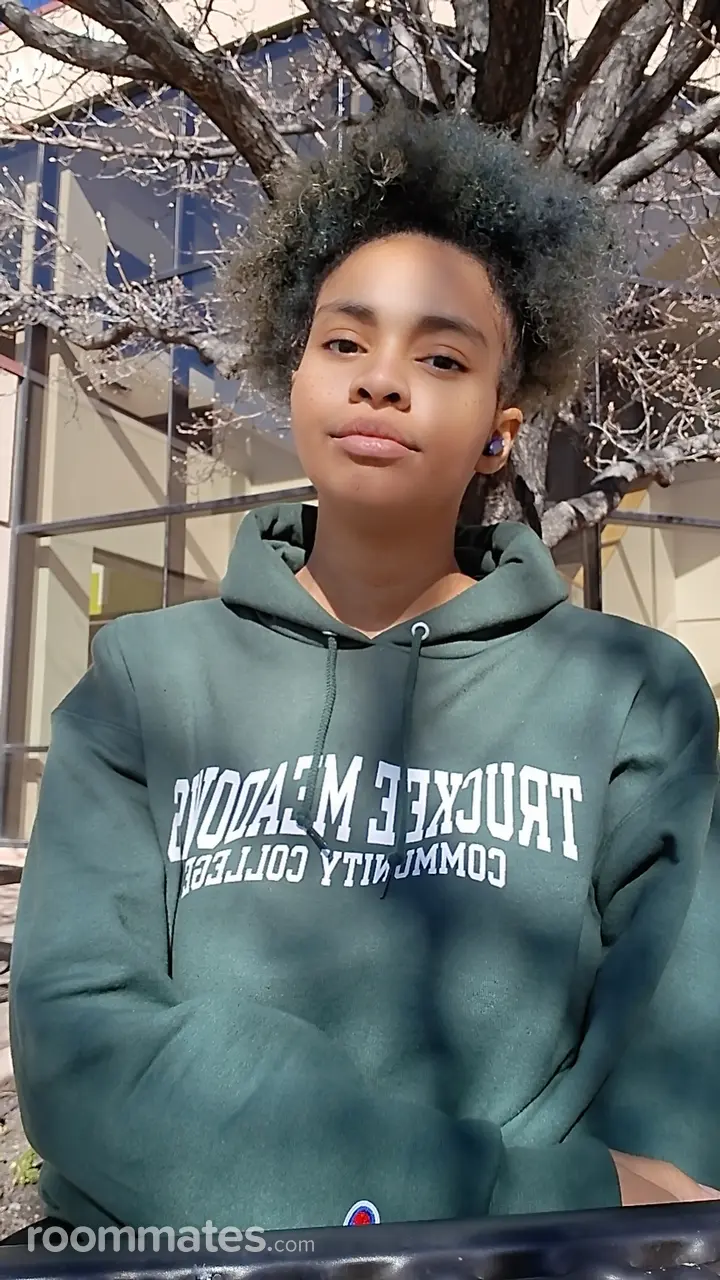 Profile photo 1 of 1