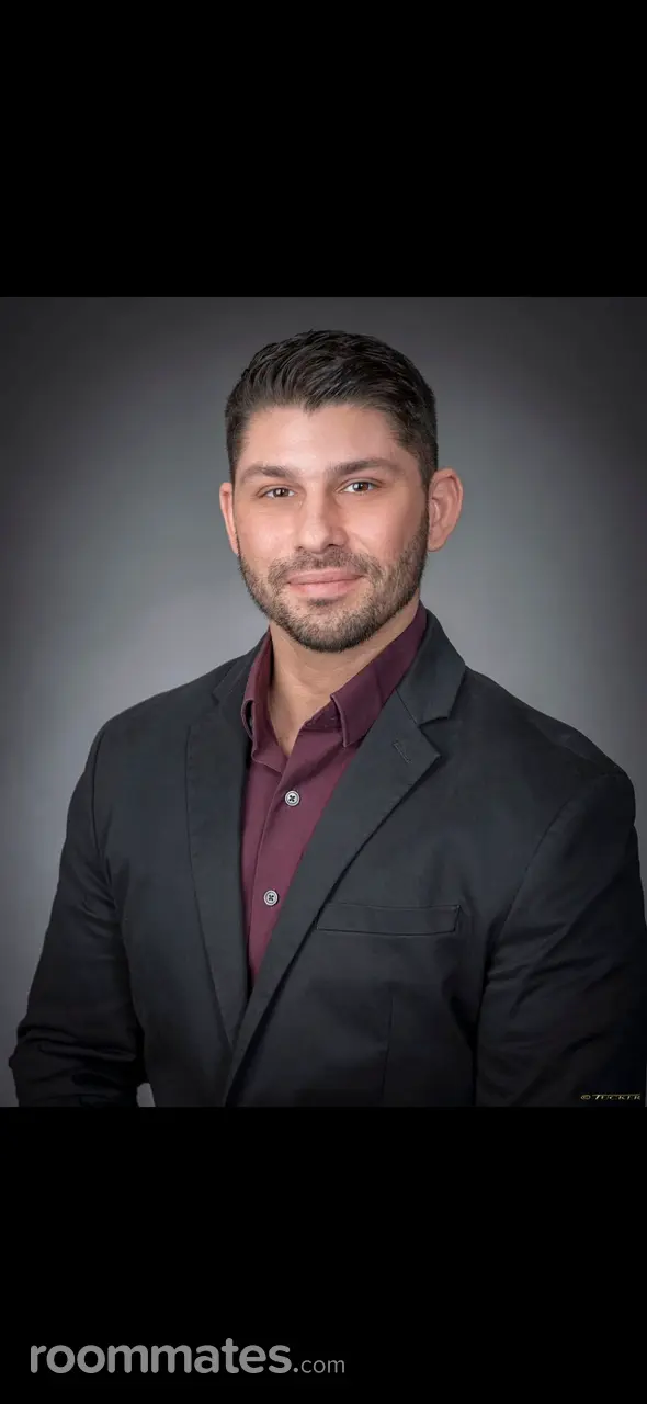 Profile photo 1 of 2