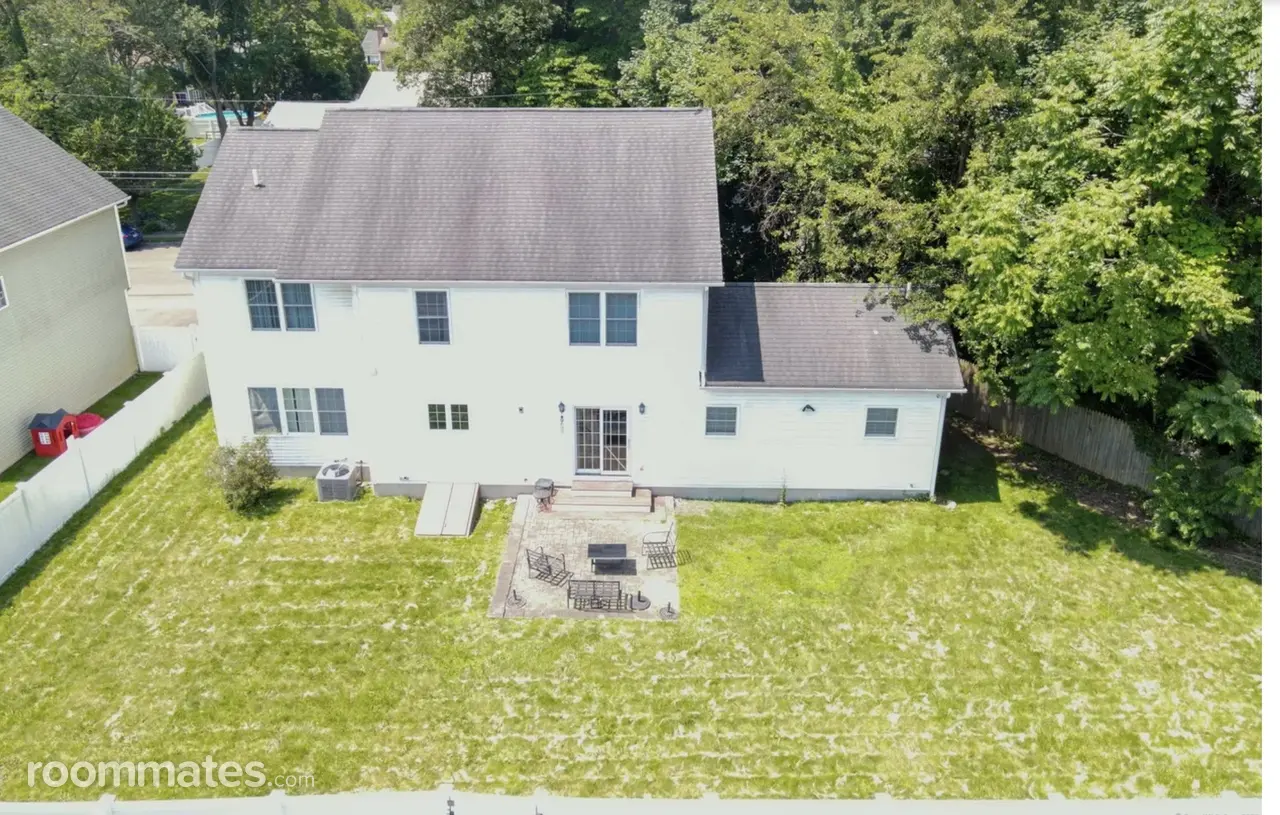 Profile photo 6 of 11