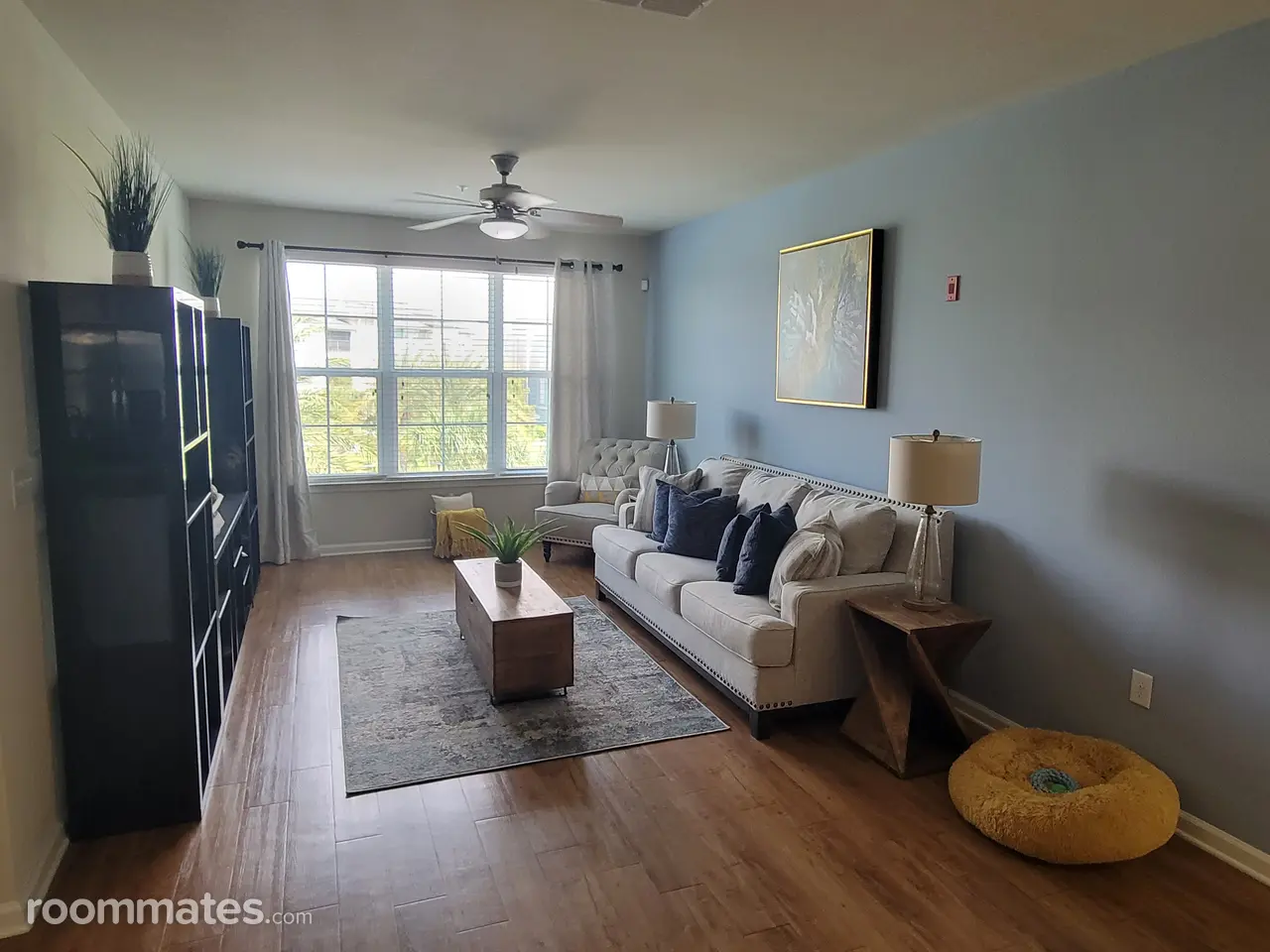 Profile photo 1 of 5