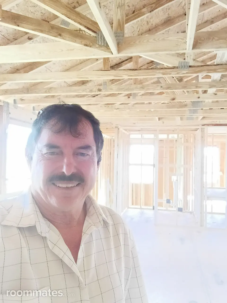 Profile photo 6 of 6