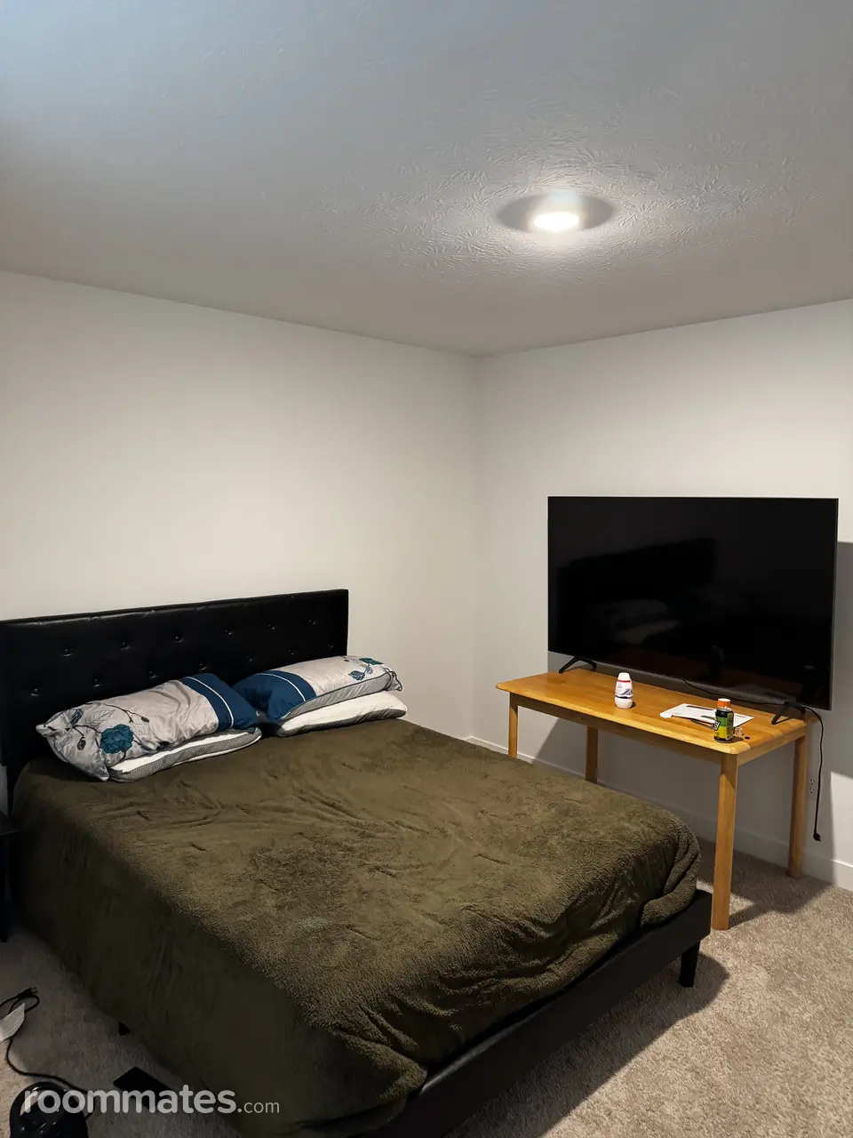 Profile photo 3 of 9