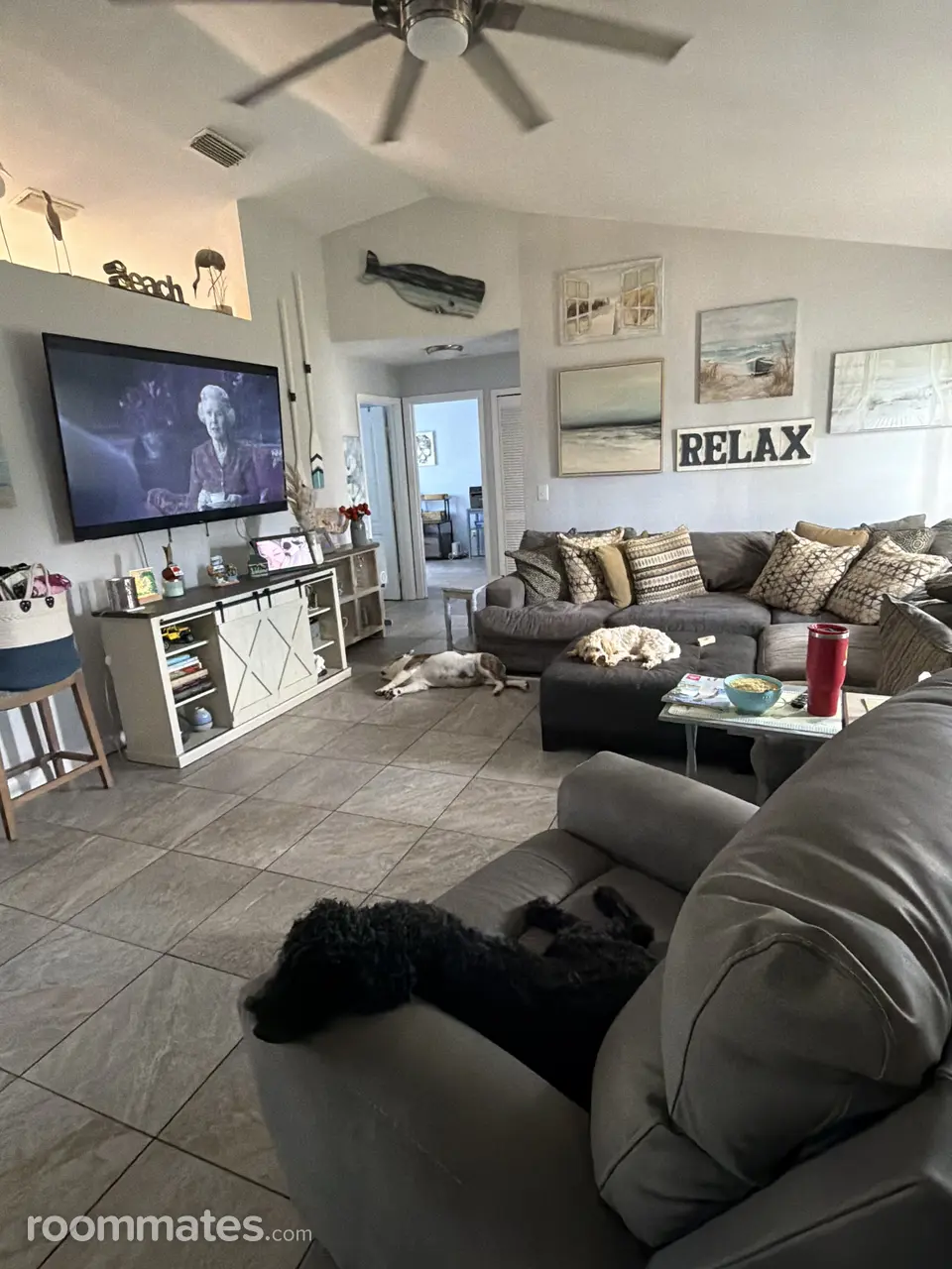 Profile photo 1 of 7