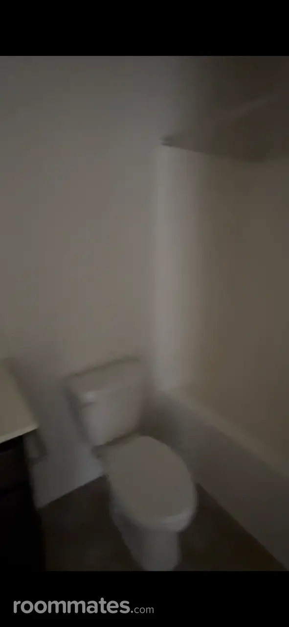 Profile photo 5 of 12