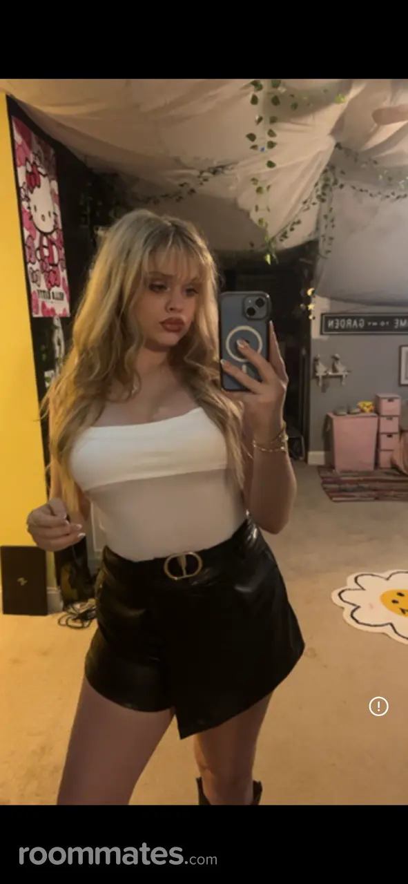 Profile photo 8 of 12