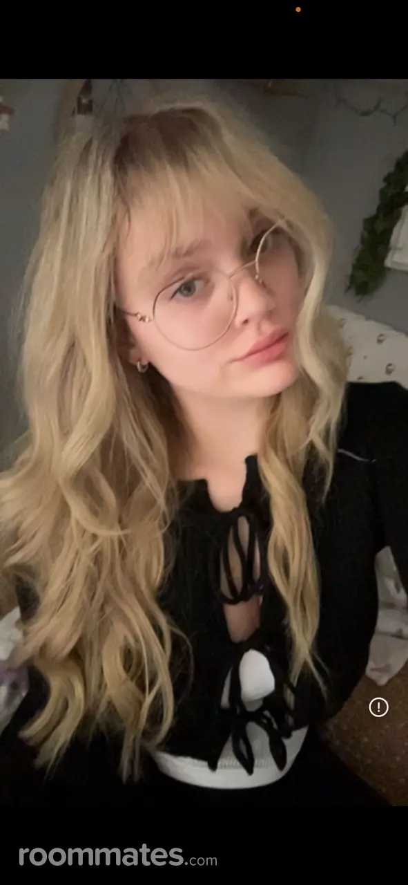 Profile photo 12 of 12