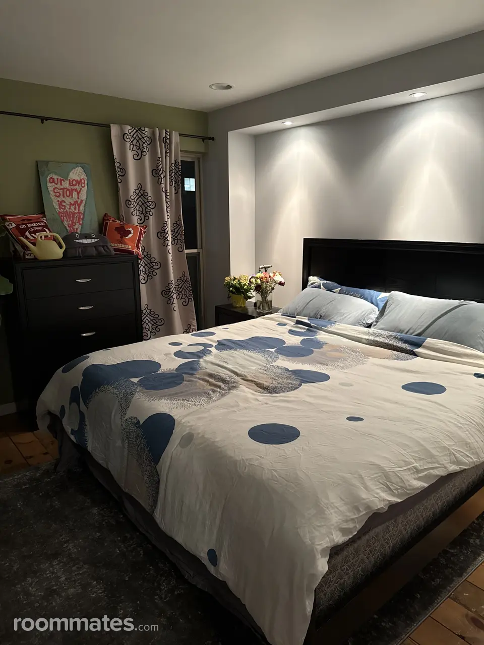 Profile photo 2 of 14