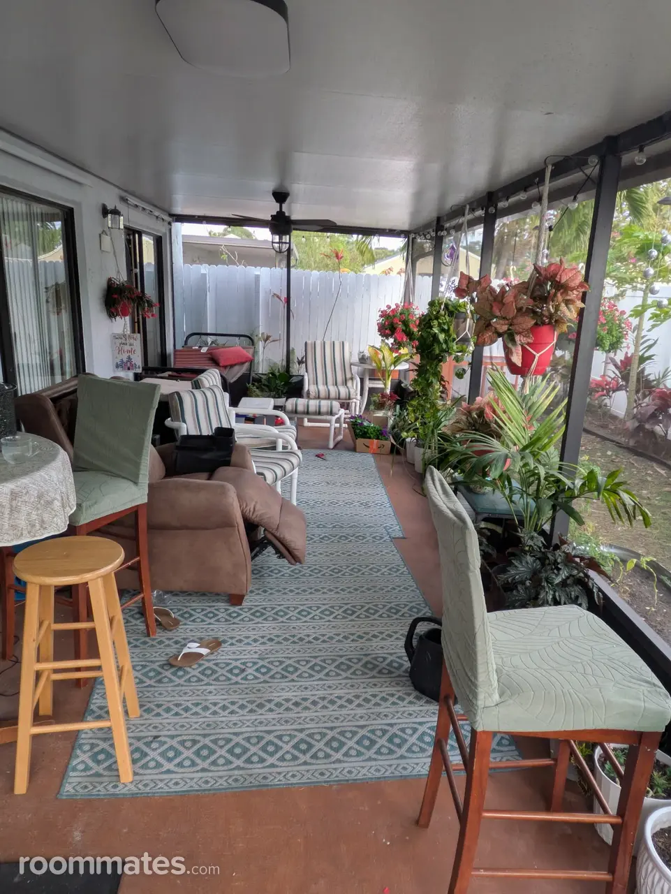 Profile photo 5 of 6