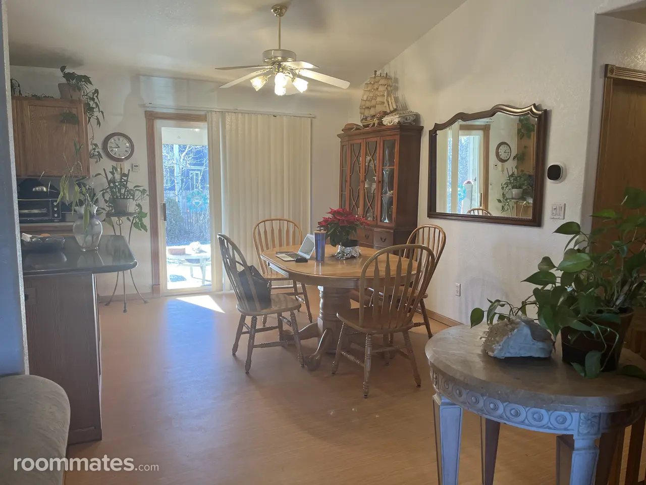 Profile photo 6 of 8