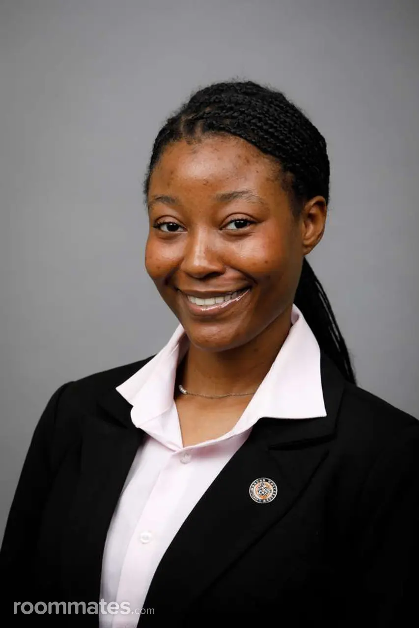 Profile photo 1 of 1