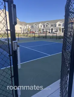 Room for rent in Eagle Mountain, UT $600, townhouse