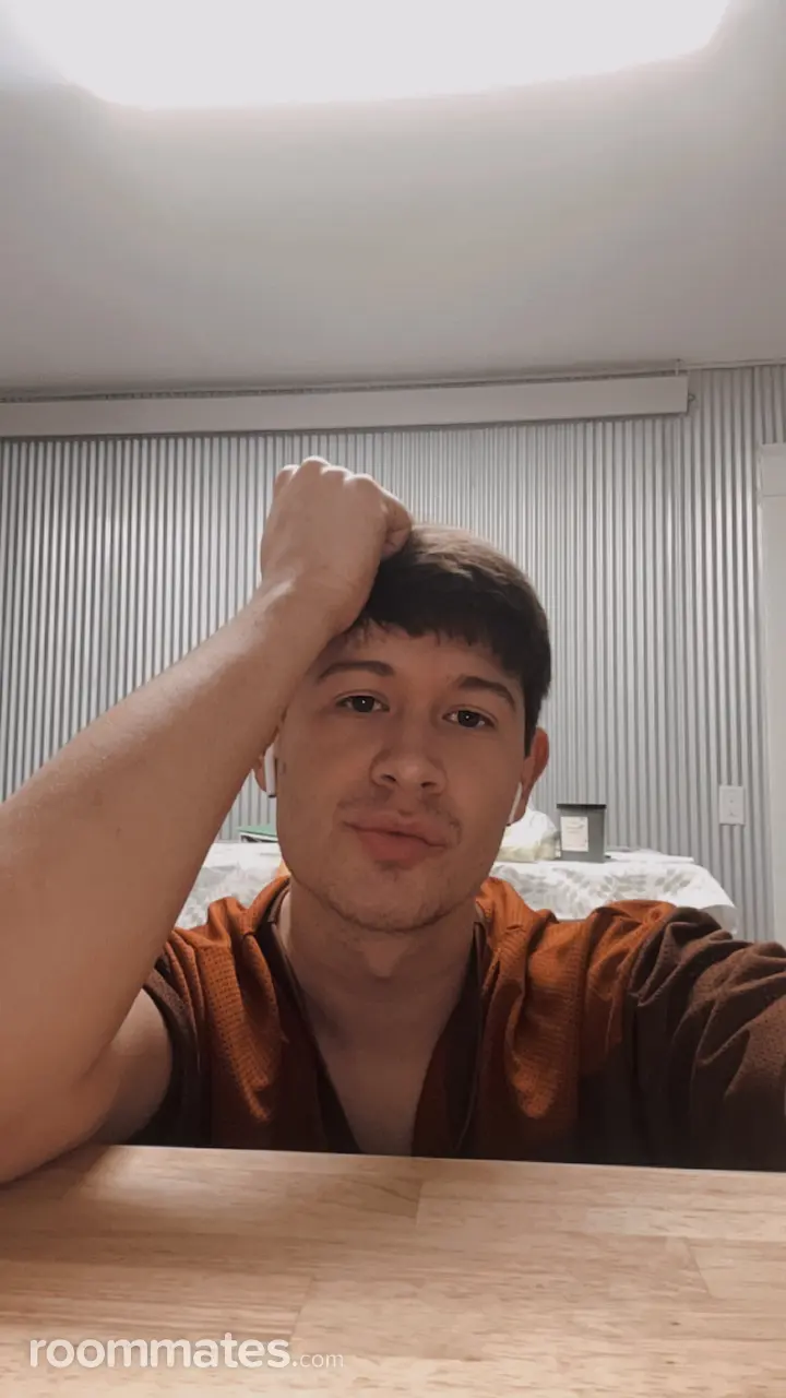 Profile photo 1 of 1