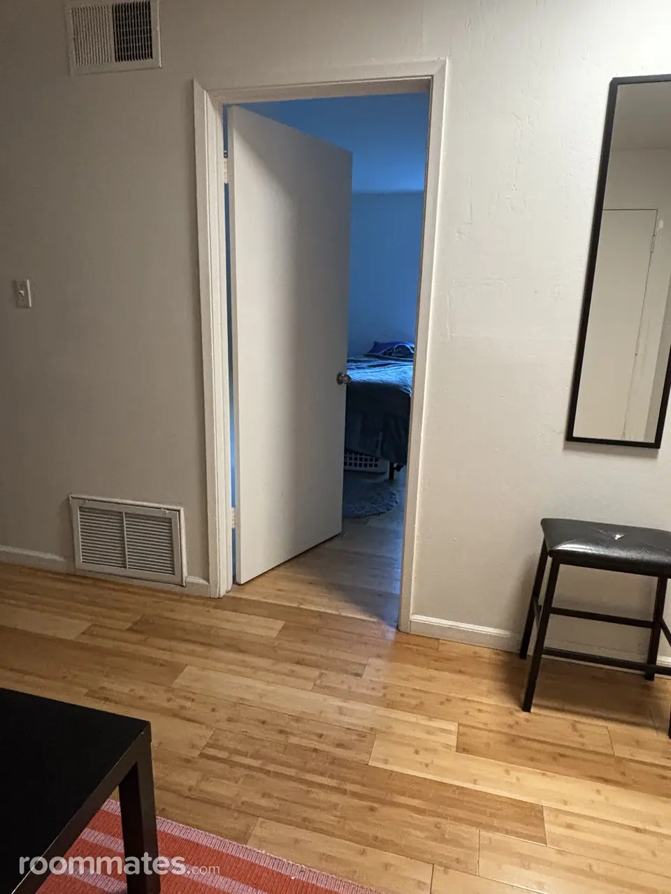 Profile photo 2 of 8