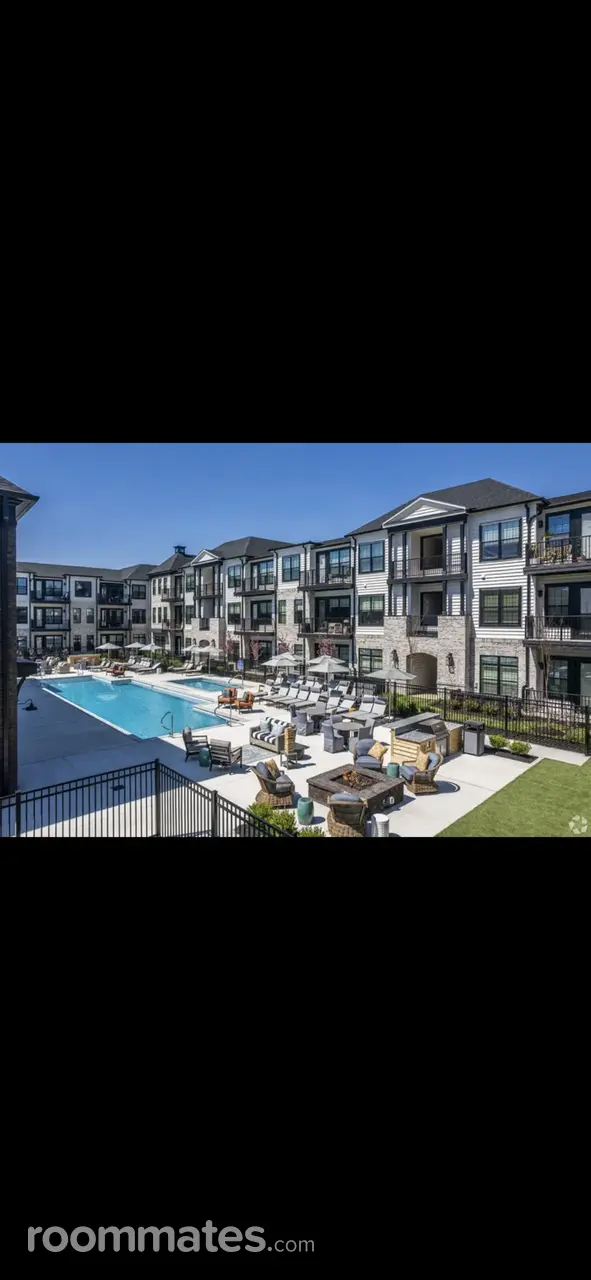 Profile photo 2 of 3