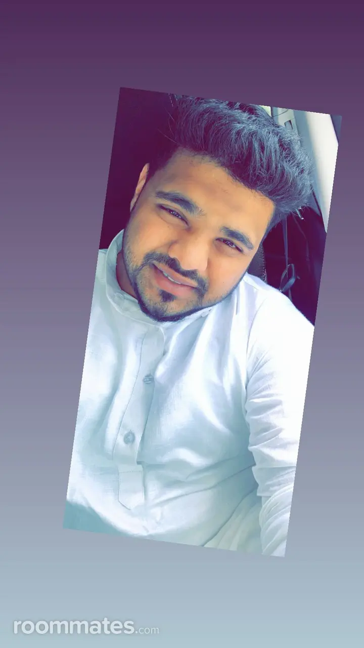 Profile photo 7 of 11