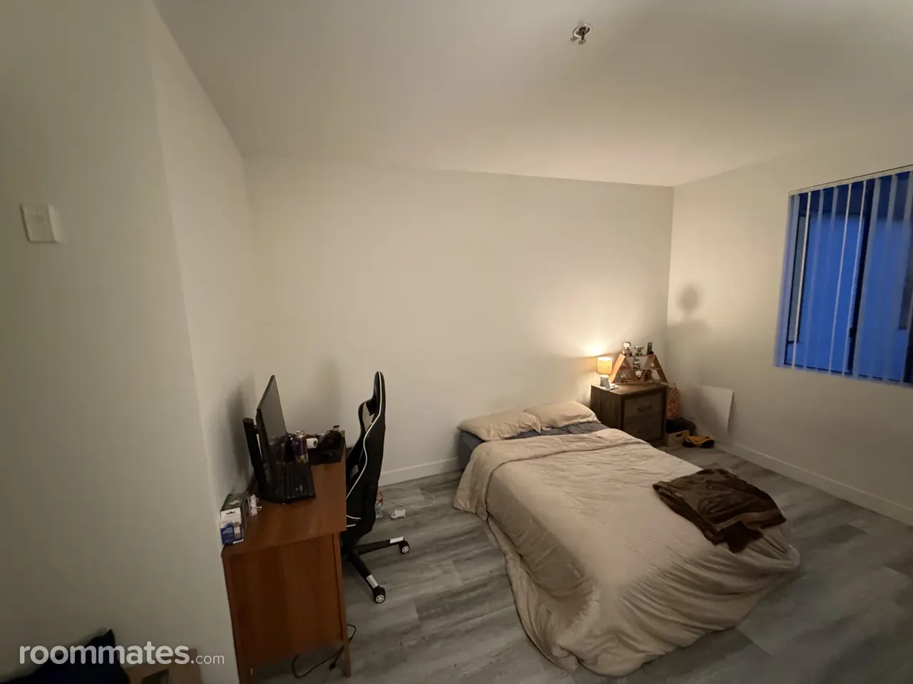 Profile photo 6 of 9