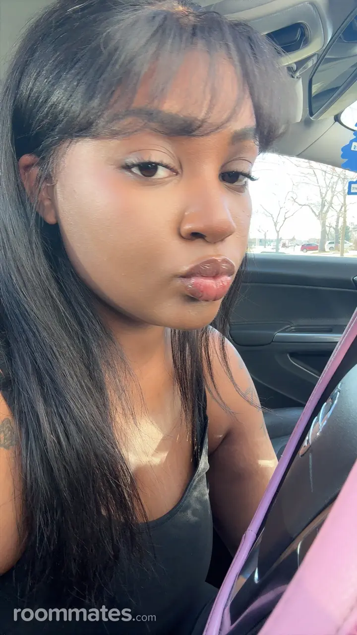 Profile photo 1 of 1