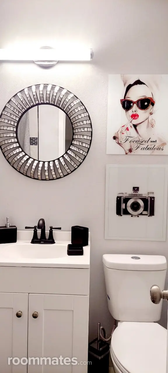 Profile photo 4 of 6