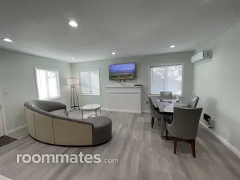 Room for rent in Chino, CA $1350, house