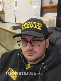 Roommate looking Bolingbrook, IL, $700