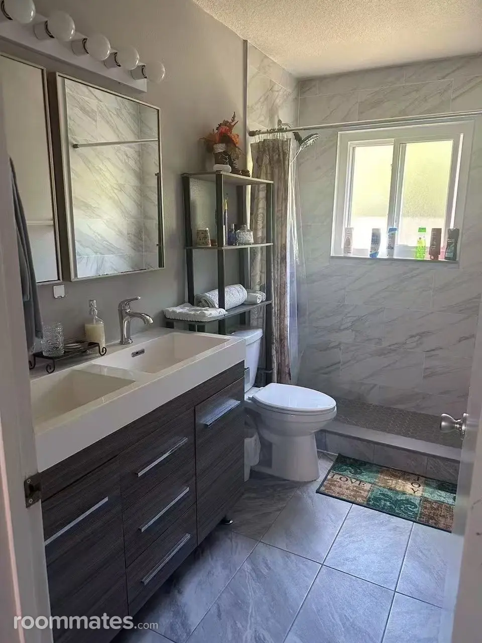 Profile photo 2 of 21