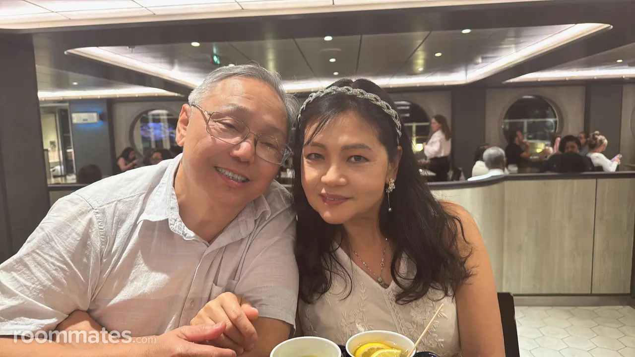 Profile photo 21 of 21