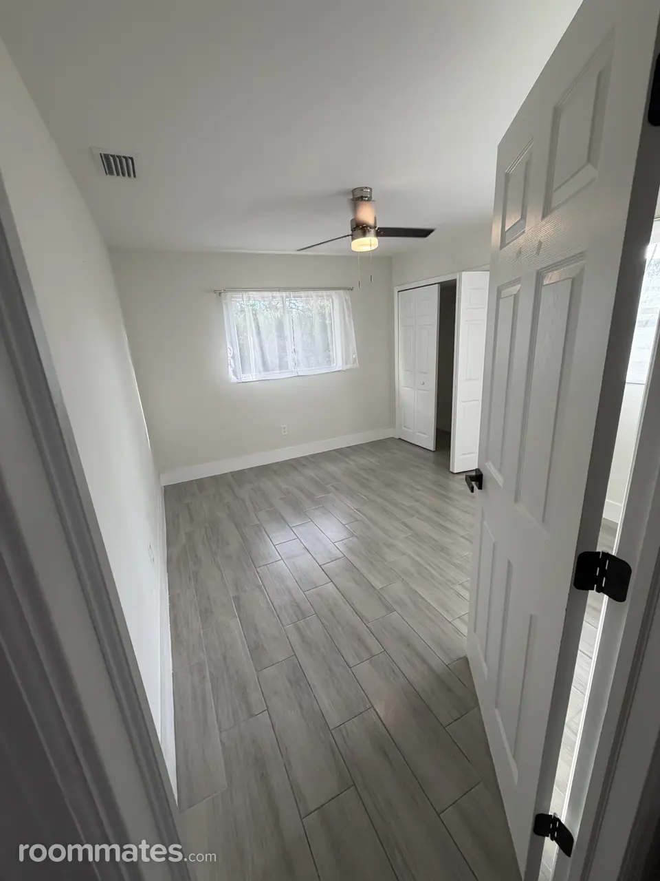 Profile photo 1 of 2