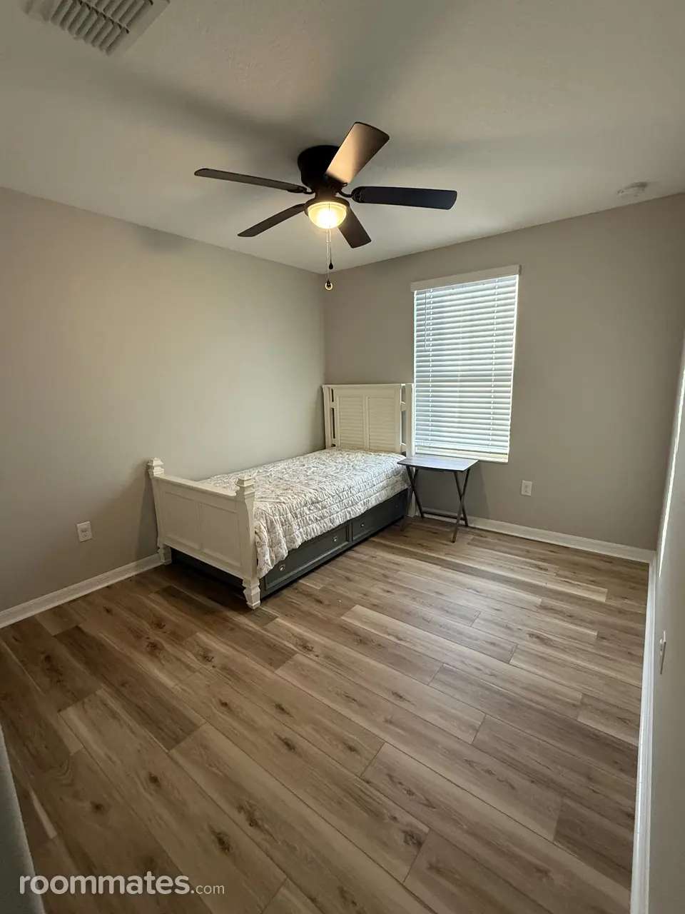 Profile photo 2 of 11