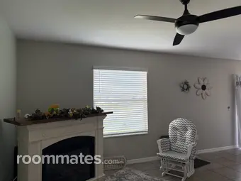 Room for rent in Sun City Center, FL $900, house