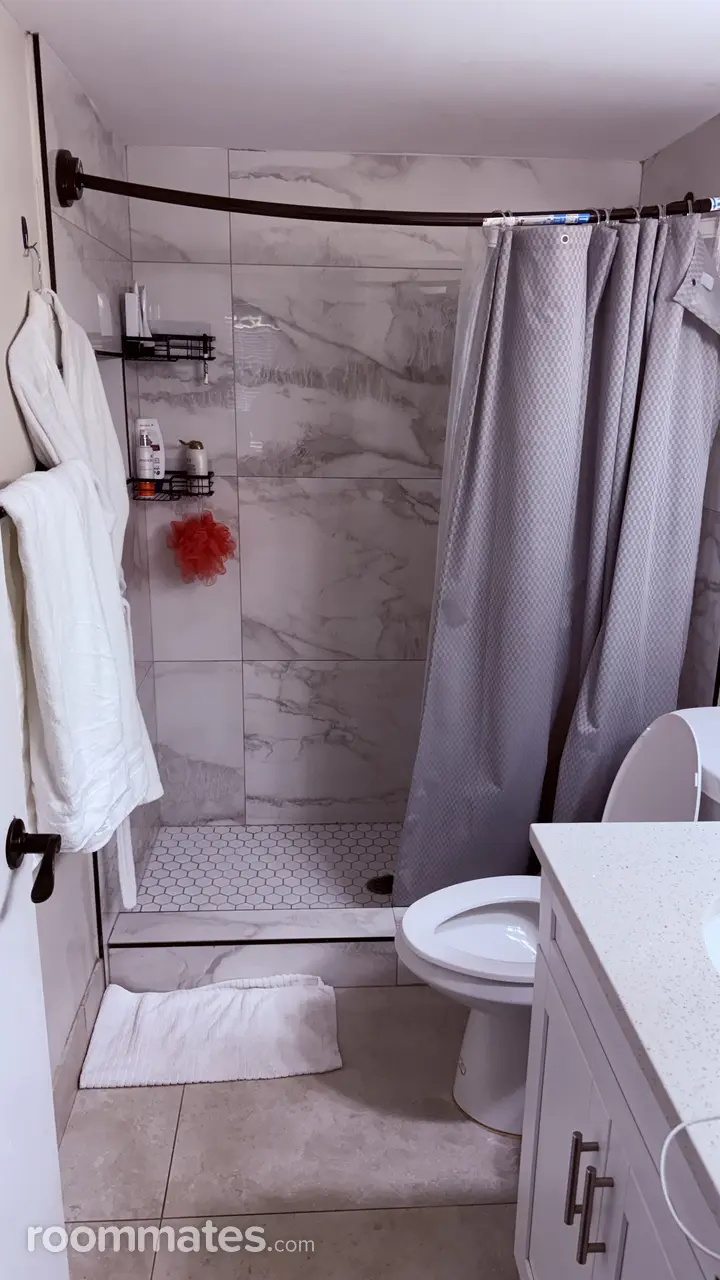 Profile photo 1 of 5