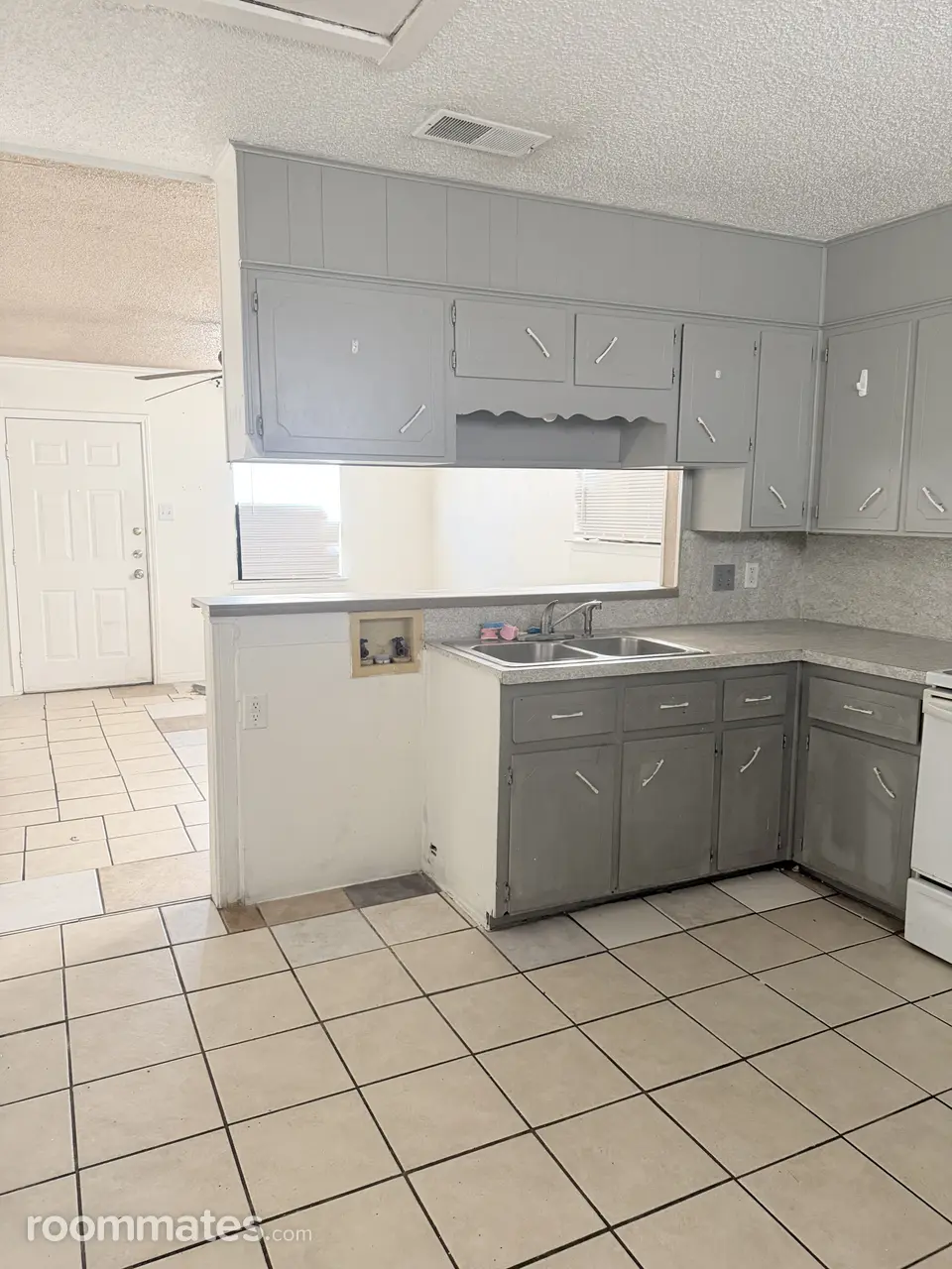 Profile photo 2 of 11