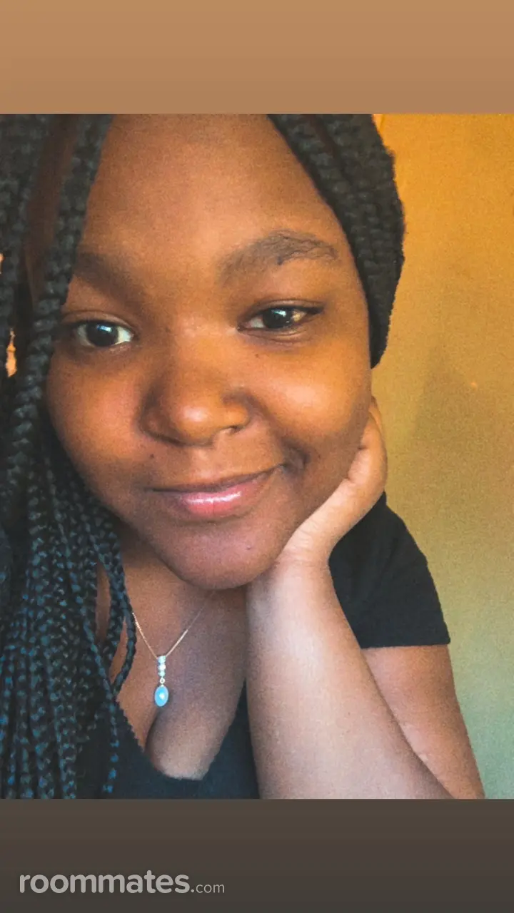 Profile photo 1 of 1