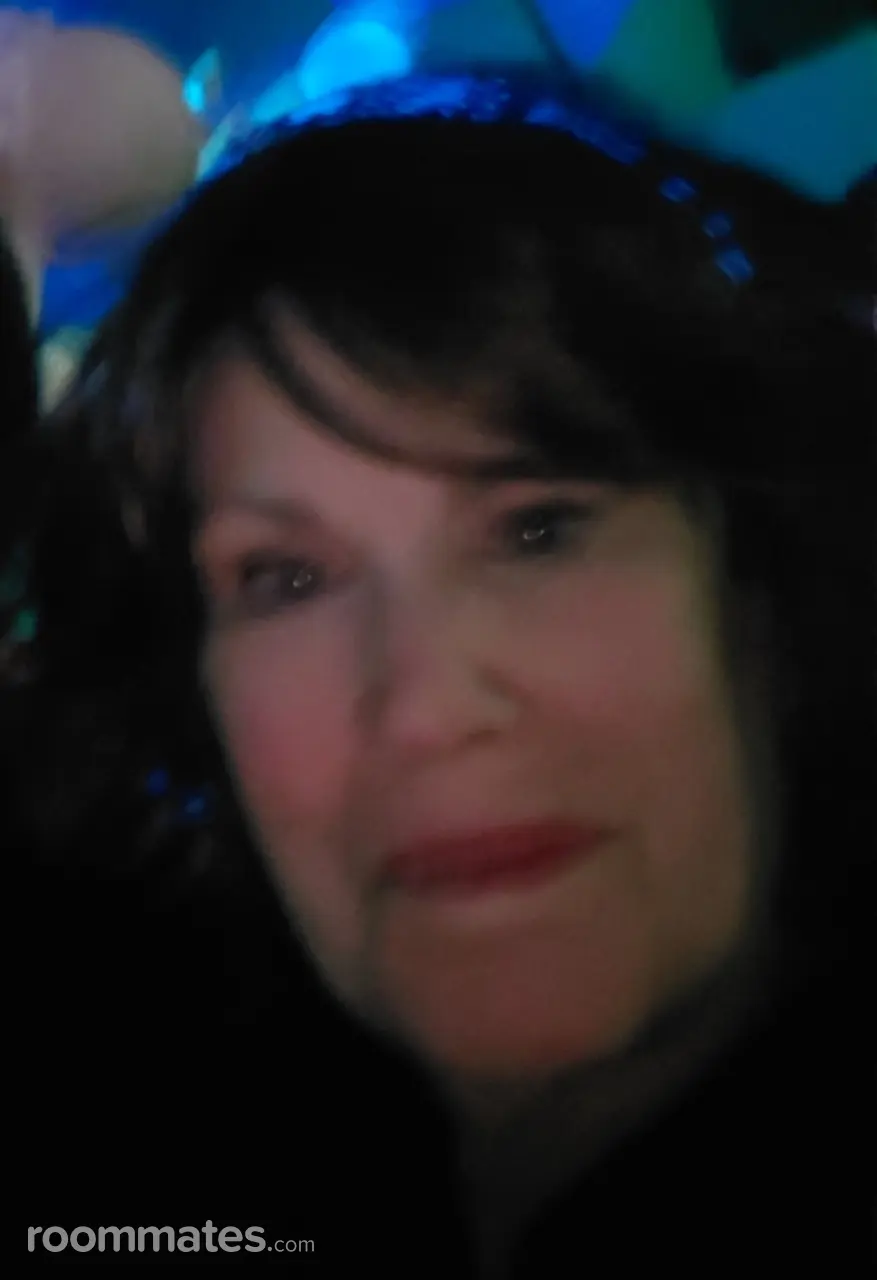 Profile photo 1 of 1