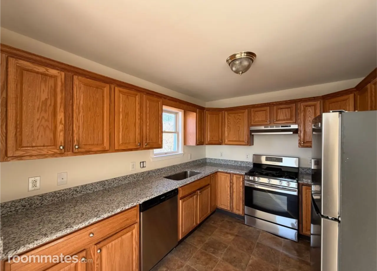 Profile photo 2 of 3