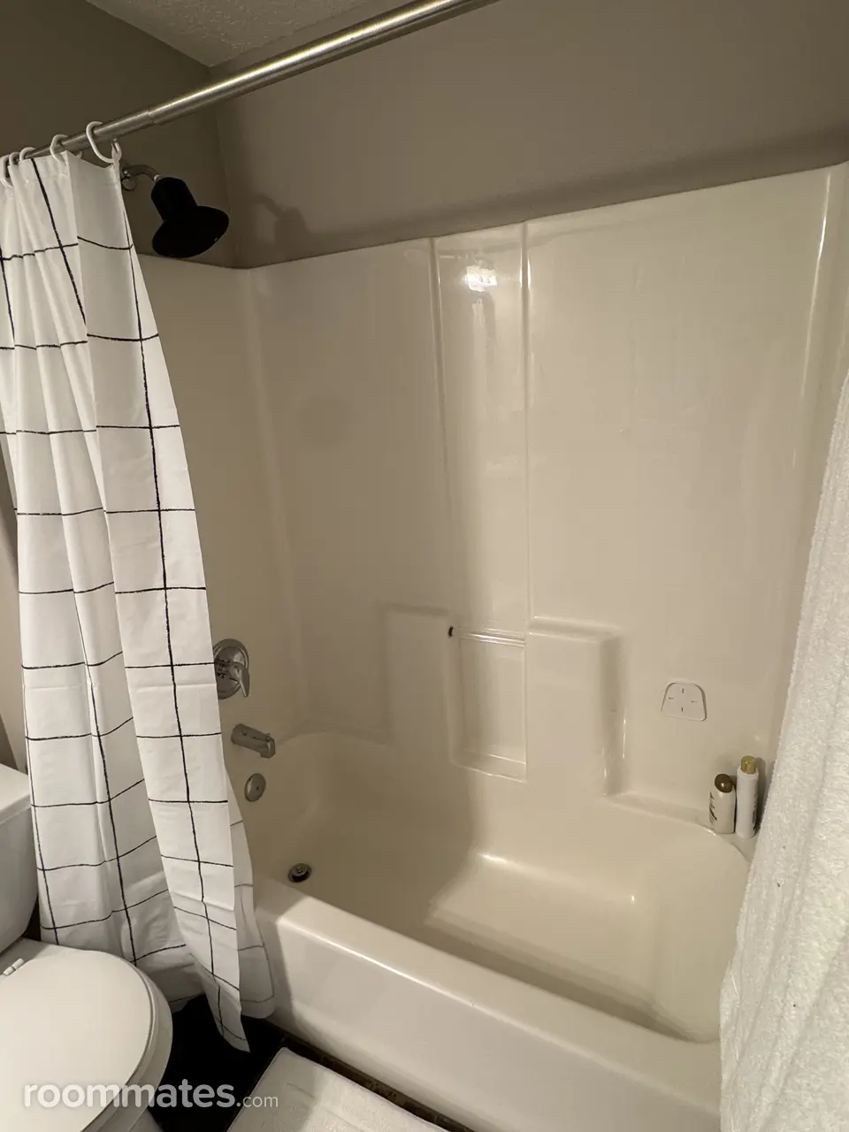 Profile photo 4 of 11