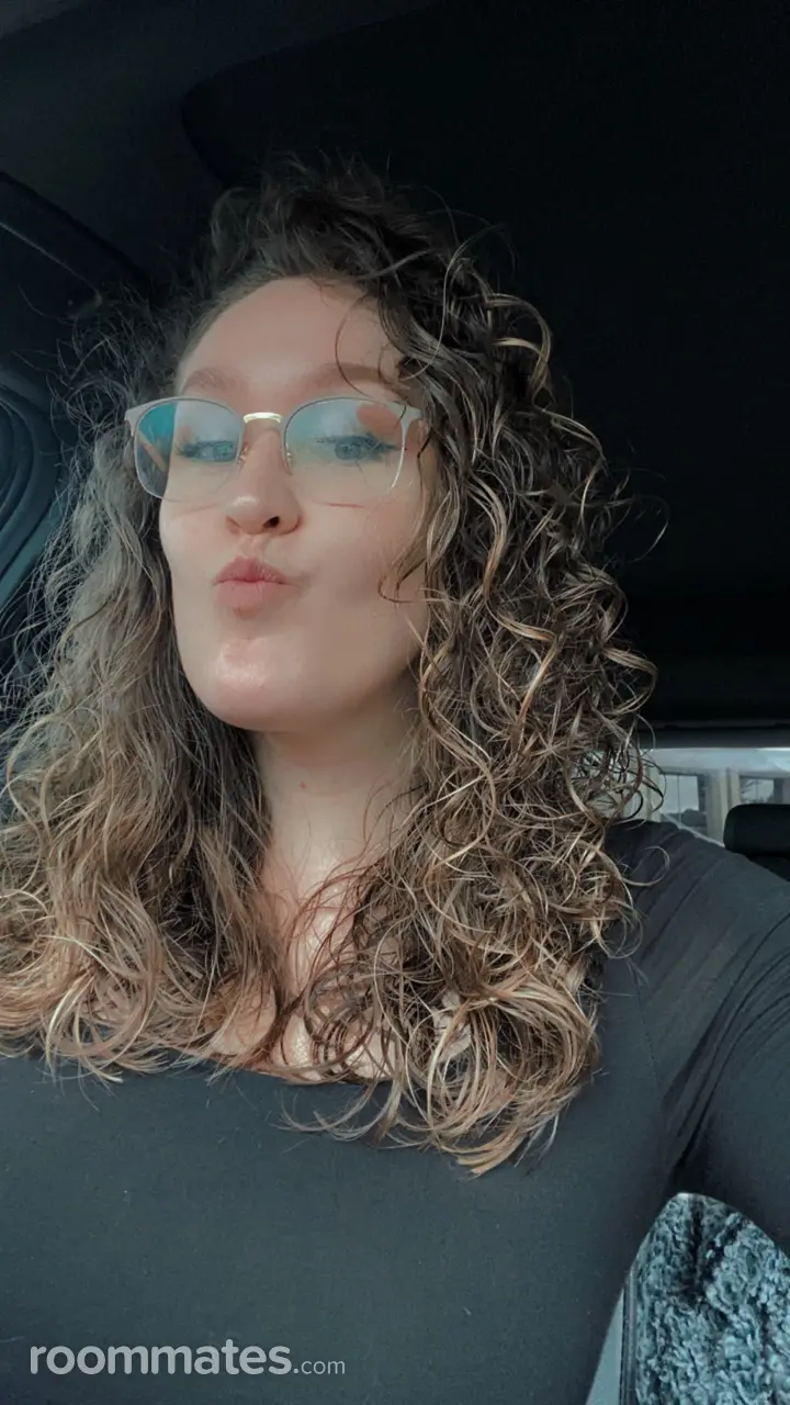 Profile photo 11 of 11