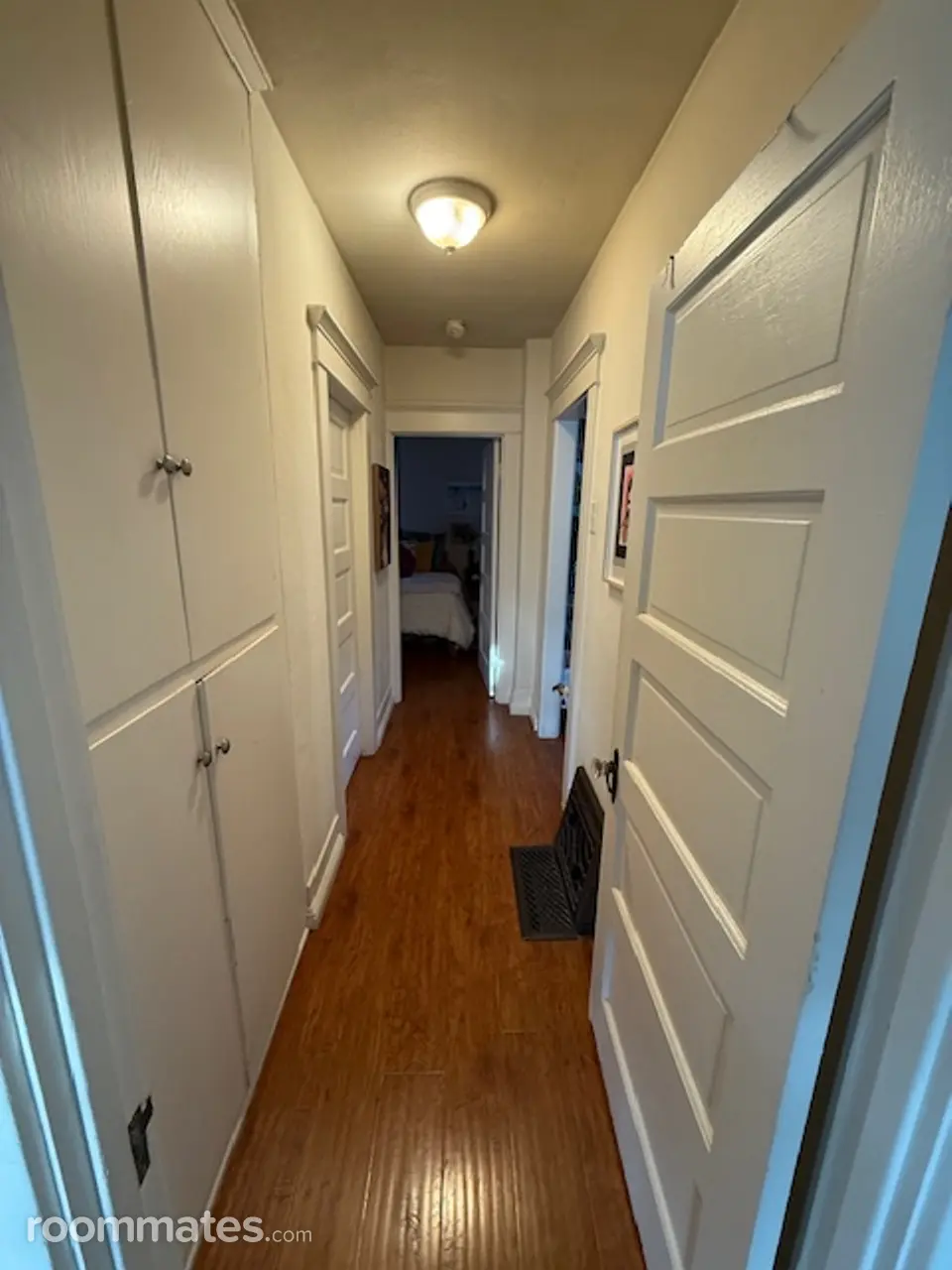 Profile photo 4 of 8