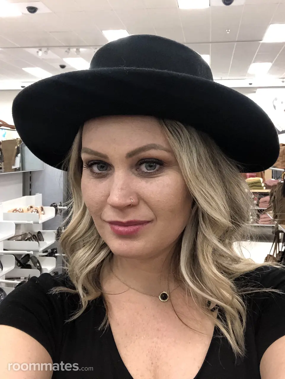 Profile photo 7 of 8