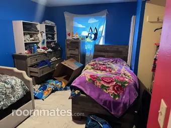 Room for rent in Colorado Springs, CO $950, house