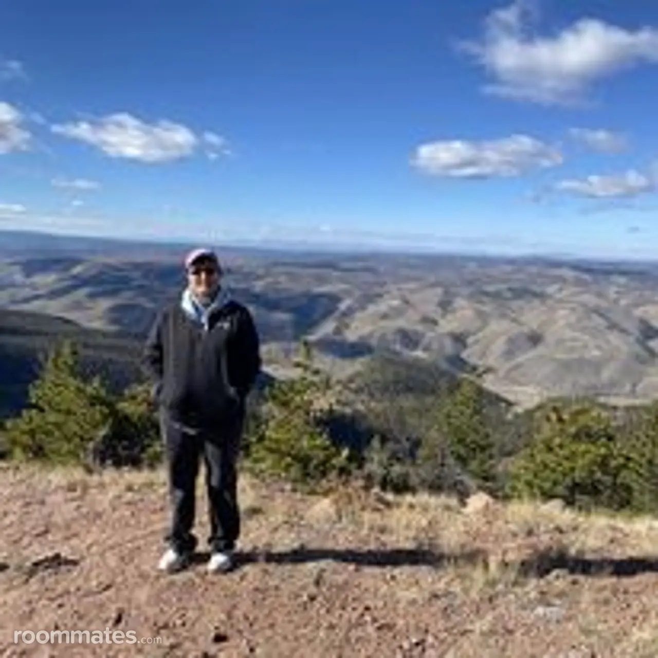 Profile photo 11 of 14