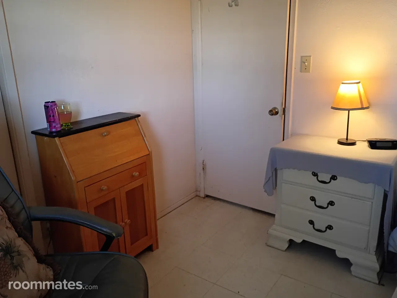 Profile photo 3 of 15