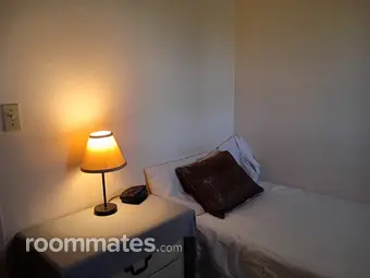 Room for rent in Firebaugh, CA $700, house