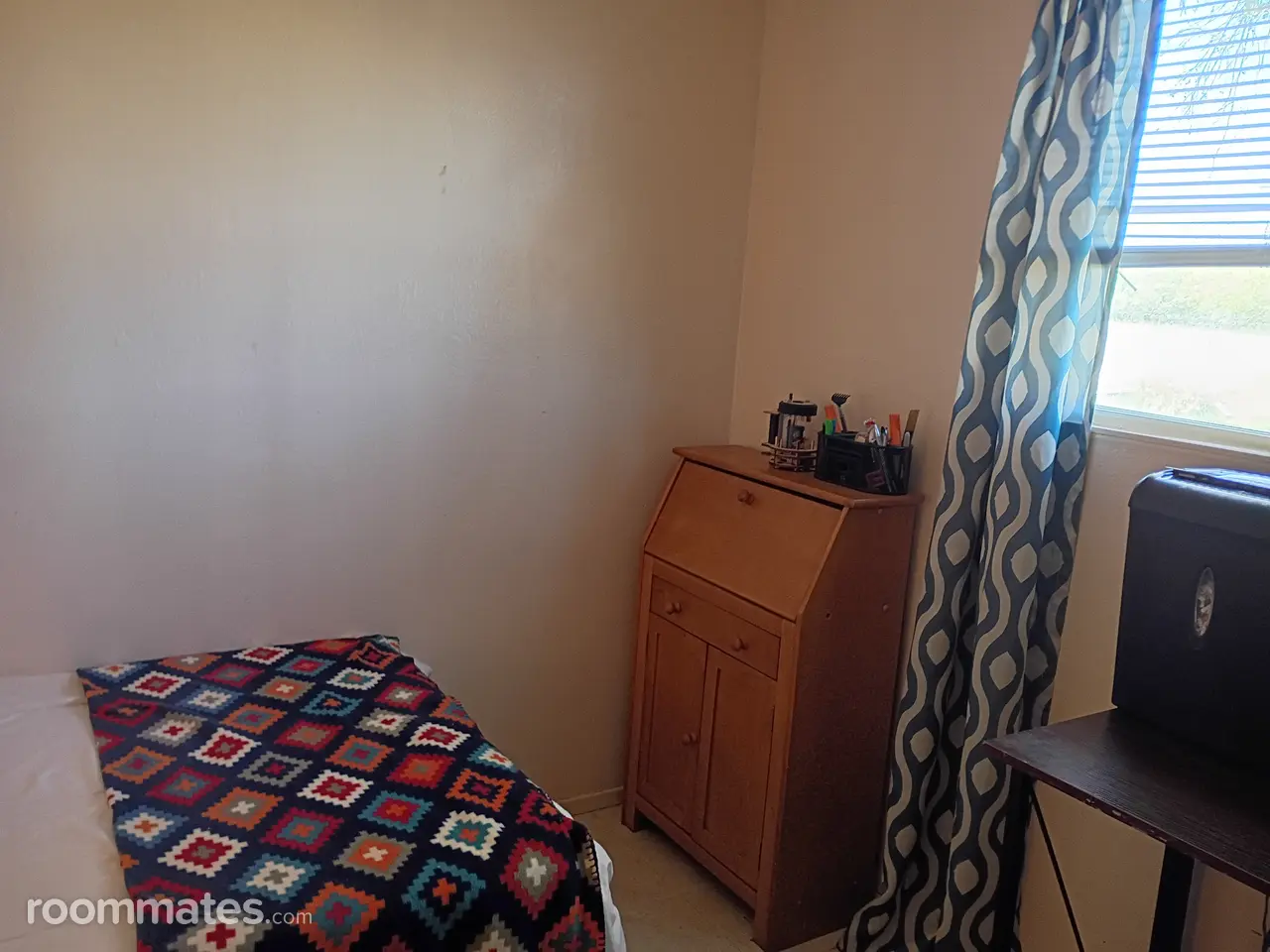 Profile photo 2 of 15