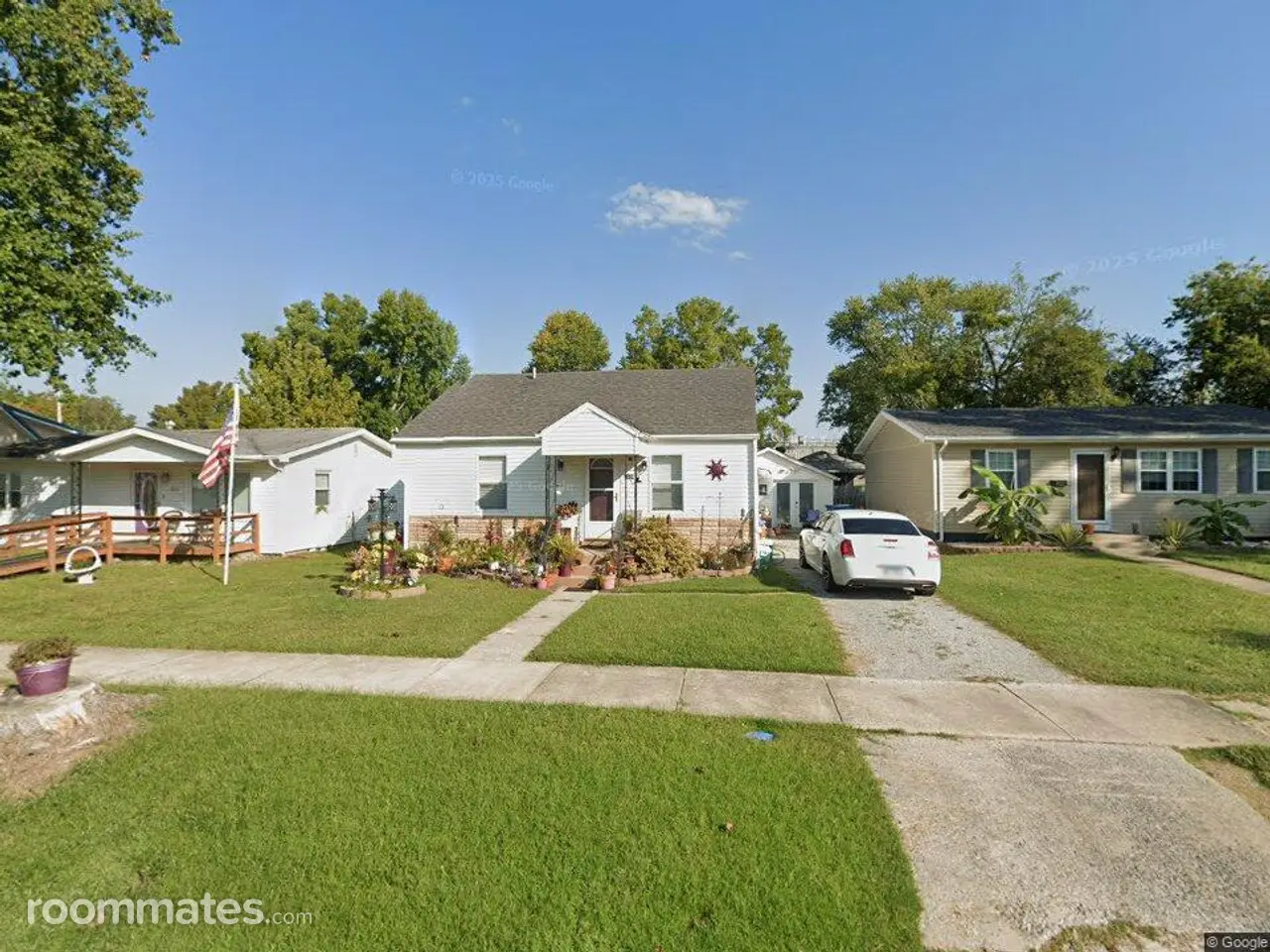 Profile photo 1 of 2