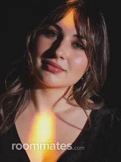 Roommate looking Oceanside, CA, $1400